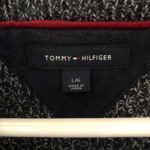 Tommy Hilfiger Men’s half zip sweater
